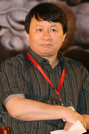要把注意力放在自己的产品和服务上