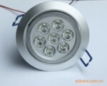 �����ع� 2012�����з� 7x1W ���� LED�鱦��