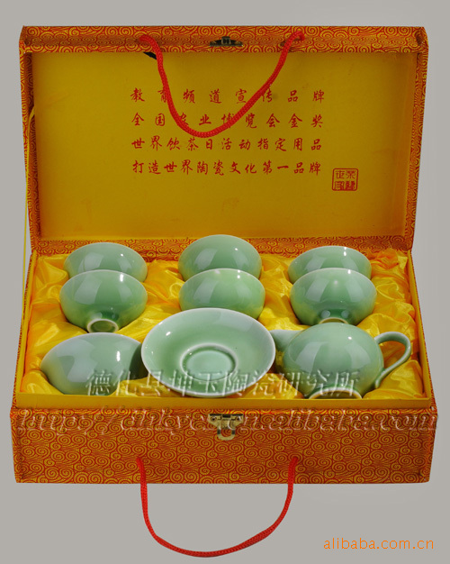 景德鎮 高檔 手繪帶盤茶具 銷到 龍泉 全國 各大 茶葉市場 禮瓷