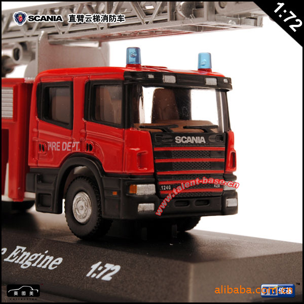 奥图美1:72瑞典scania直臂云梯消防车合金车模型玩具