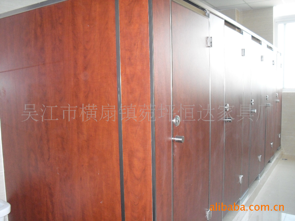 供应金属卫生间隔断 卫生间隔断 厕所隔断 卫浴隔断