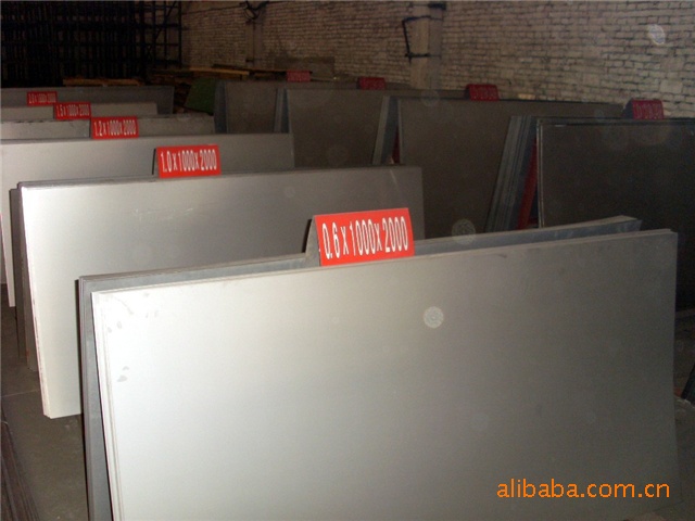tian-jin-bu-xiu-gang-ban-chang