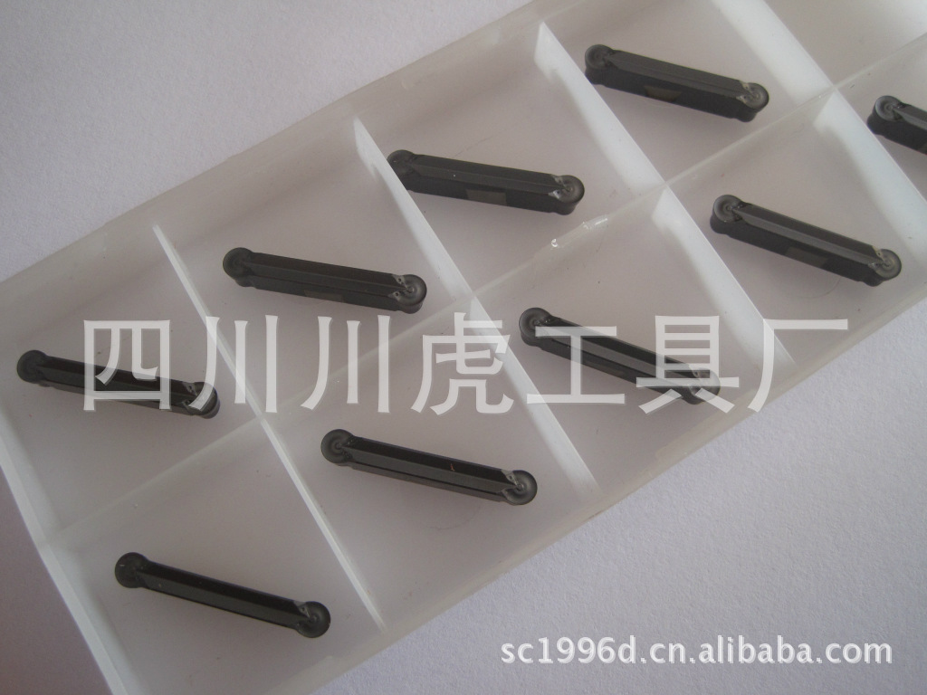 成都千木切槽刀片/KiloWood槽刀片/千木：GE22D300N030-F PPG35