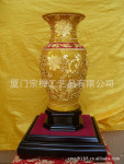 新品 热卖 体形饱满 线条细腻 漆线雕 牡丹花瓶