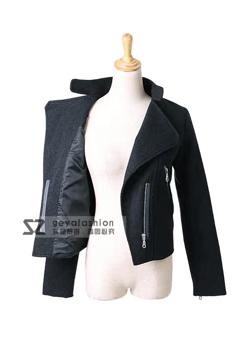 Короткая куртка SZ sz155/620gde IT Короткая куртка SZ sz155/620gde IT