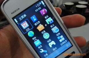 ���ҳ�ֱ�崥���ֻ� �����ֻ� ŵ����5230  ˫��˫�� ��̨QQ