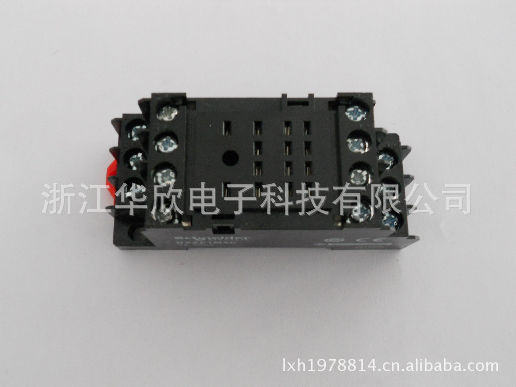 低价供应施耐德 继电器底座rxze1m4c