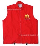 麦当劳大红色单层促销广告马甲,衣服的码数齐全,价格优惠!