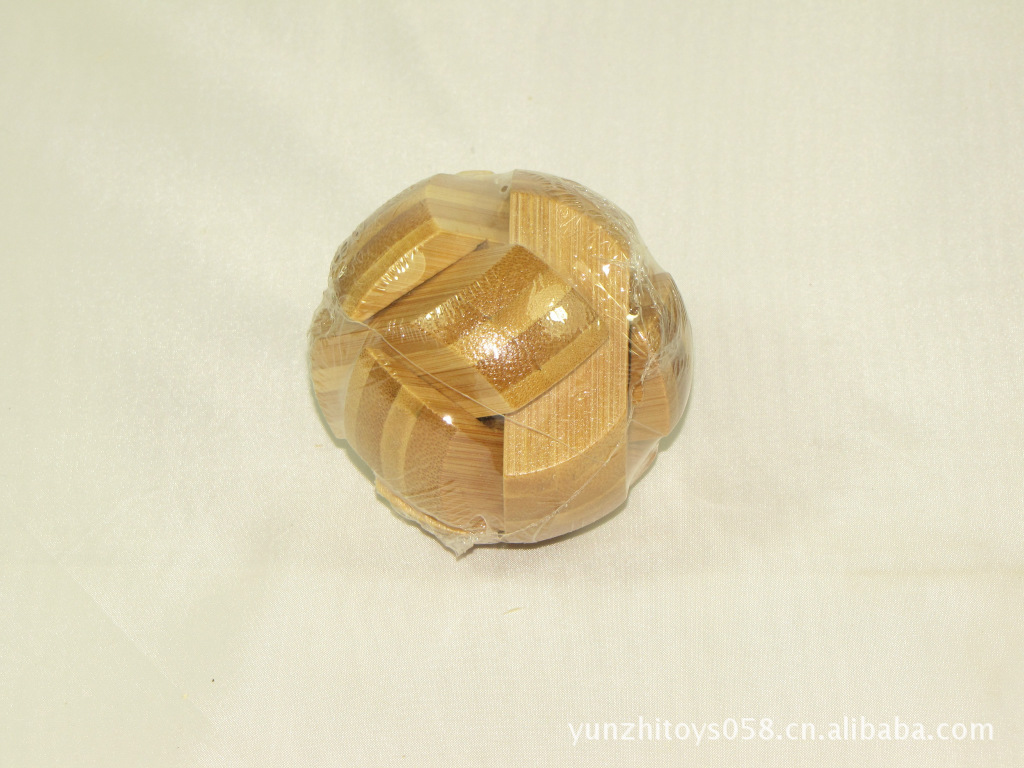 供应木制玩具 圆魔球 孔明锁系列 竹制品