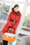 供应女式羽绒服 韩版时尚大毛领连帽羽绒服