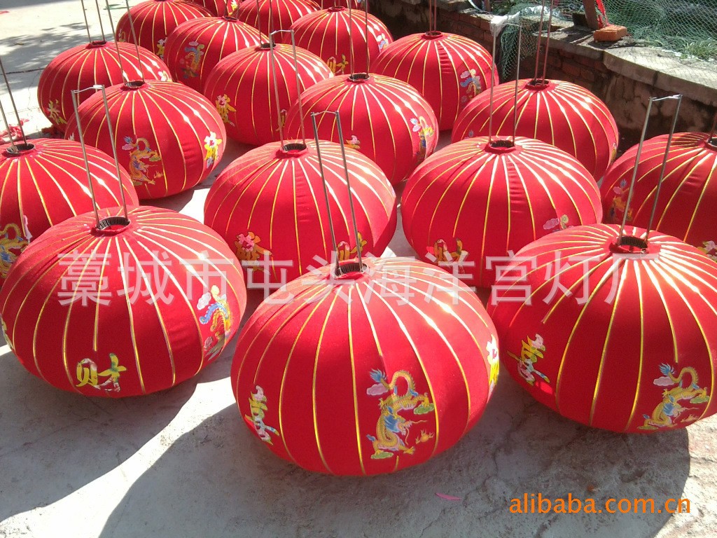 喜庆灯笼 塑纸灯笼 保证质量
