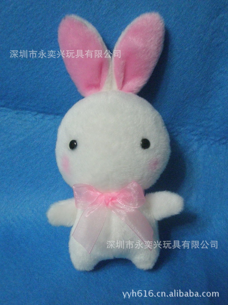 13cm秋香兔公仔正面