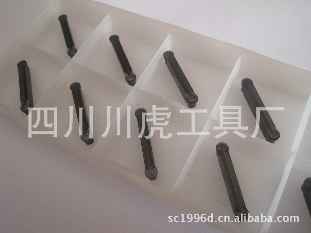 成都千木切槽刀片/KiloWood槽刀片/千木：GE22D300N030-F PPG35