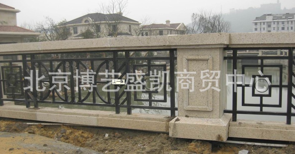 专注 围墙栏杆 室内栏杆 阳台栏杆 方管栏杆 防盗尖 大兴栏杆