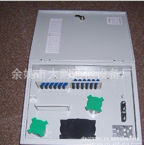 壁挂式光纤光缆分线箱(光纤光缆分线箱)直销工厂大黔通信