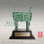 【厂家直销】洛阳精美仿古青铜器 家居摆件 兽面纹方鼎