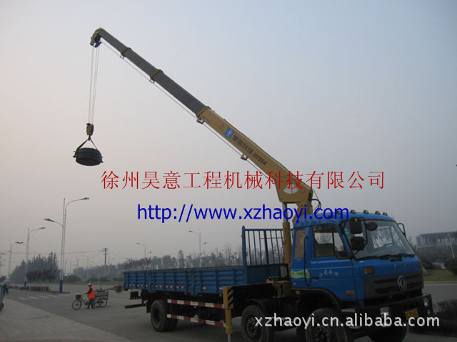 昊意6吨4节臂无线遥控随车吊