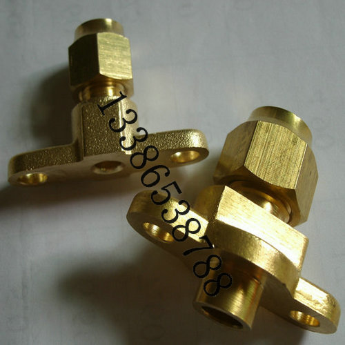 批发各种规格铜接头--法兰铜接头的销售