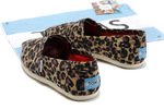 TOMSЬ  CLASSIC  ����ֱ�� ���� ��ɫ���� ����Ь ����Ь
