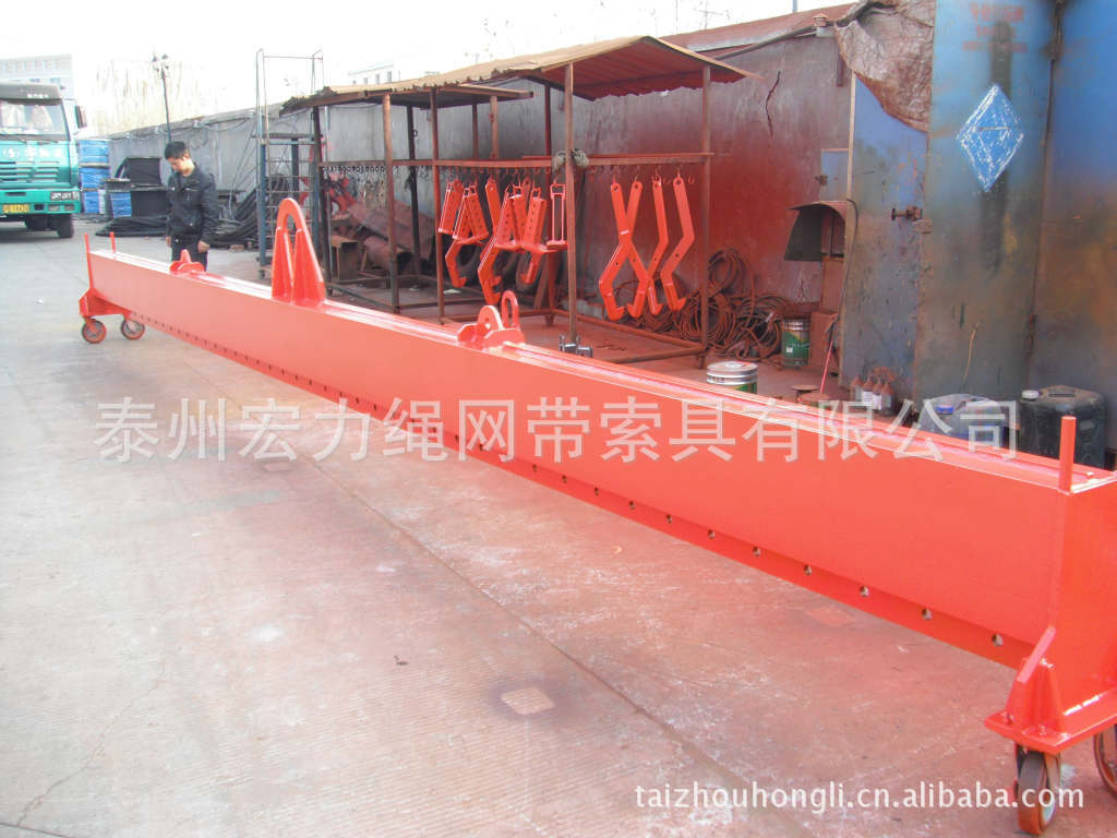供应园钢吊具,起重吊具,起重钳钢管夹具钢板夹具钢锭夹具l型