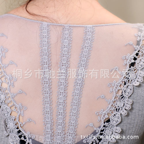 2012秋装新款韩版女装圆领长袖纯色镂空蕾丝打底女式针织羊毛衫 