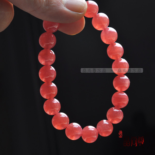         材质:天然红纹石 规格:10mm/51g 产地