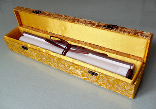 皇底金龙纹 各种规格都有 字画盒 锦盒 高档锦缎贴密度板 木盒