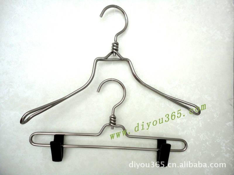 DY-3010防古色铝衣架