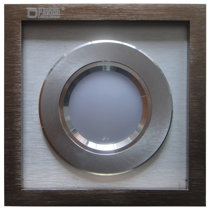 LED02