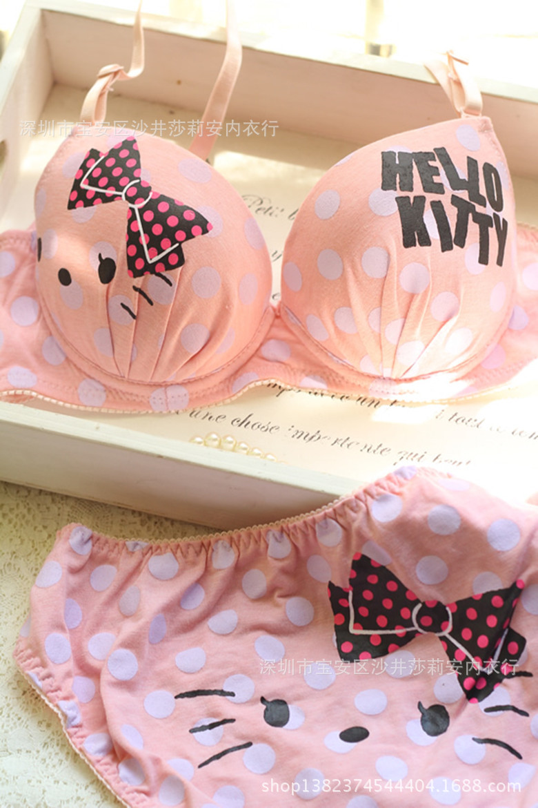 7072 新款 Hello Kitty 超可愛圓點日系少女胸罩女士內衣套裝批發工廠,批發,進口,代購