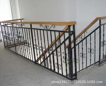 供应铸铁防盗窨井、铸铁栏杆、篱笆、园艺护栏、地沟板