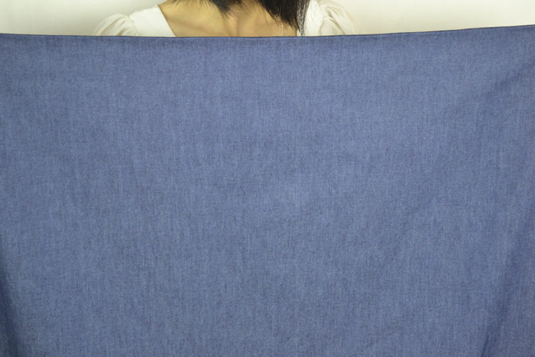 现货32*32全棉牛仔布男裤料牛仔布男裤面料4.5oz斜纹薄牛仔布