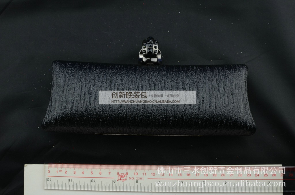 专业生产女士晚宴包、硬盒包,欢迎订购或来样