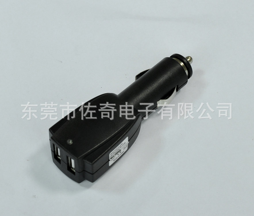 (黑色)火箭型雙USB(USB車充)