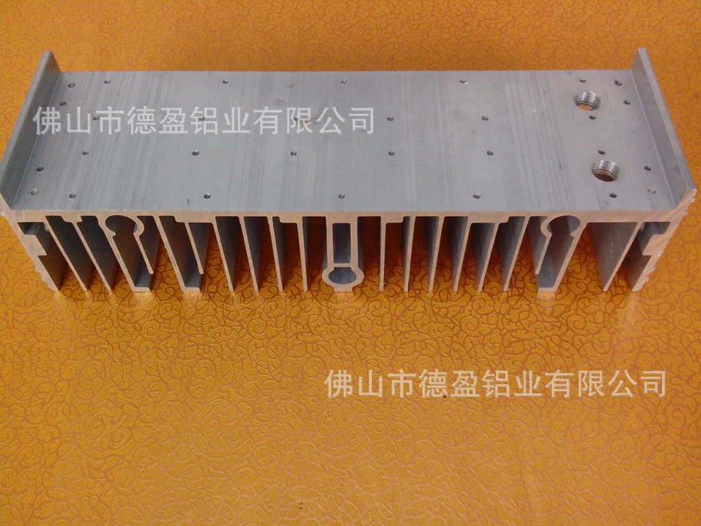 钻孔攻牙IMG_20130711_170510