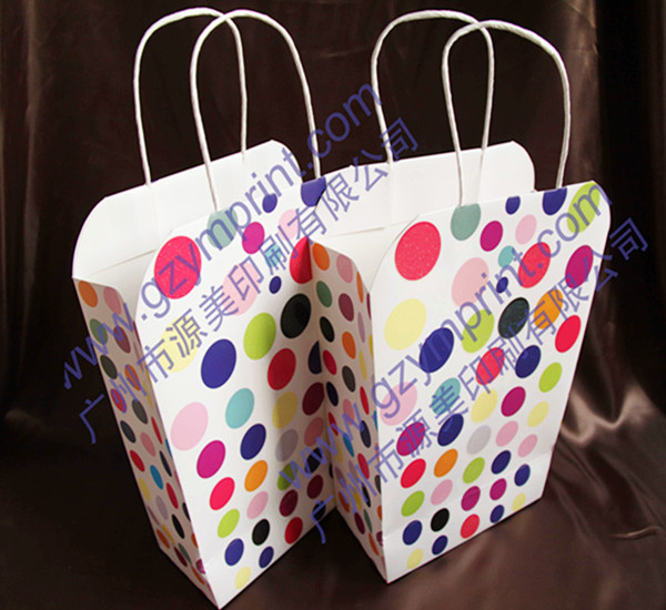 圆点纸袋