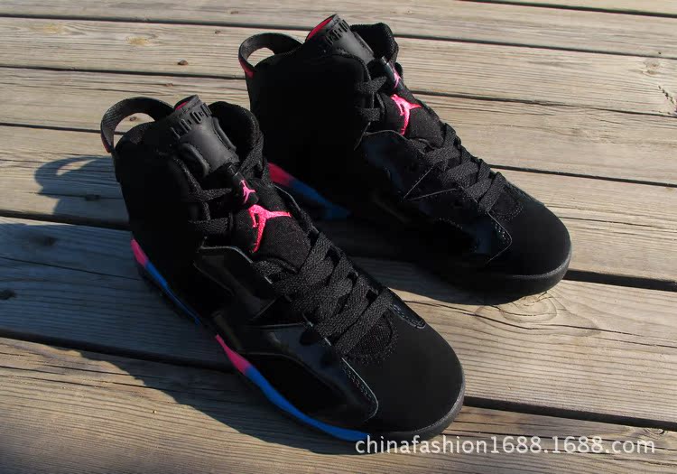 Jordan 6 女鞋 22