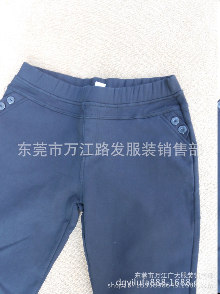 1103836870_1093174401