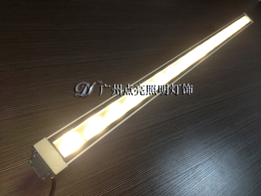 DL-DGLXQD-002 大功率洗墙灯18W、24W 00