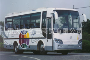 山川SCQ6860A客车EQB210东风康明斯发动机
