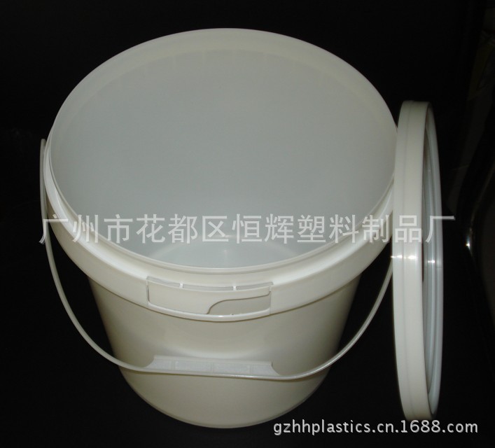10L 桶內部