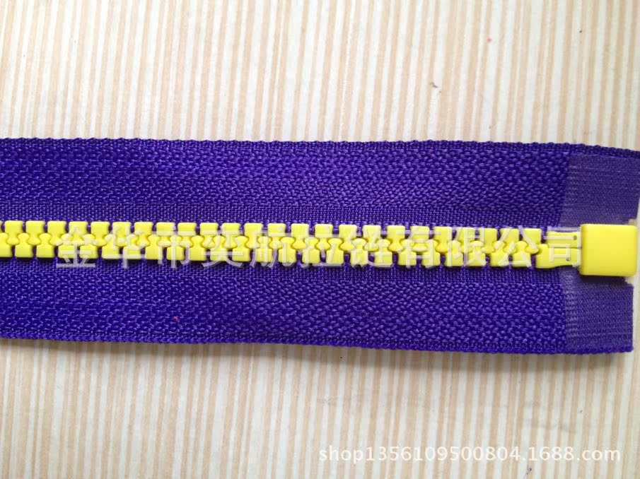 1B96D401-7D9F-40D4-AFB1-992987