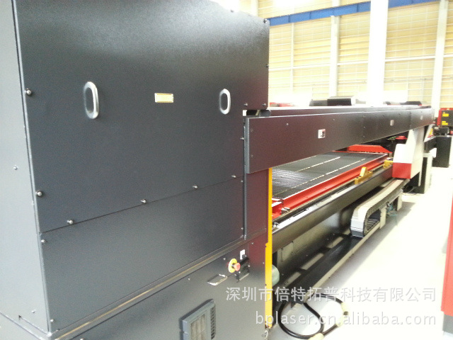 AMADA FO-4020NT激光切割机