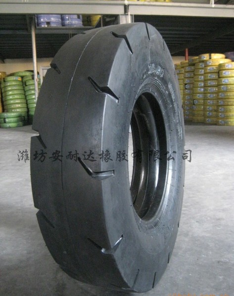 10.00-20矿山胎_conew1