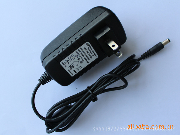 13-24W电源适配器