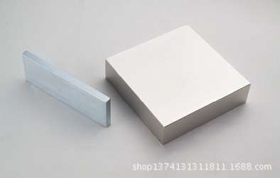 53ad01ce8bc5472bb51b956bee2d99