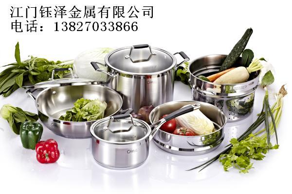 7E8FE577490E1222D96B972DE13D60