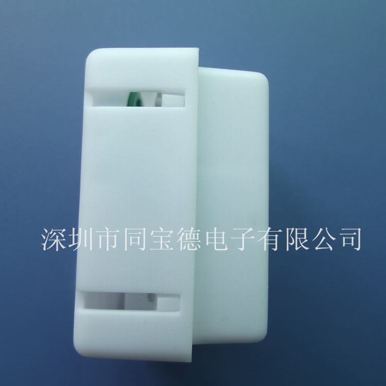 动物挤压盒