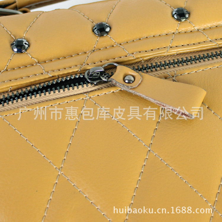H071800 (16)