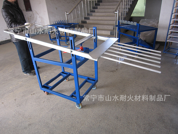 火试坩埚放样叉车-2